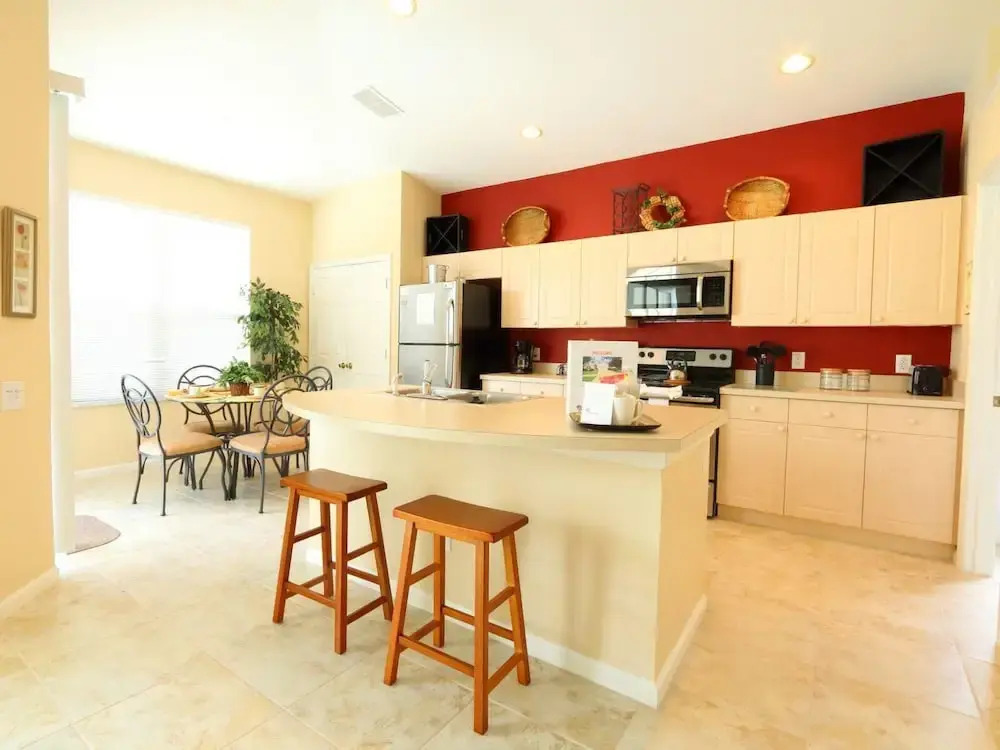 4 Bed 2245