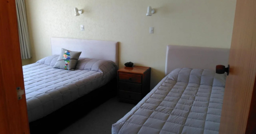Cherry Grove Motel