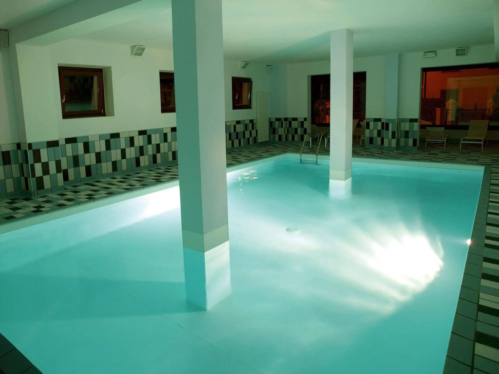 International Hotel