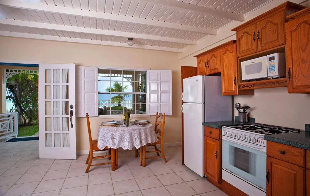 Villa Beach Cottages