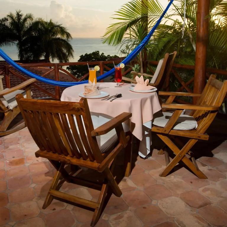 Hotel La Joya Isla Mujeres