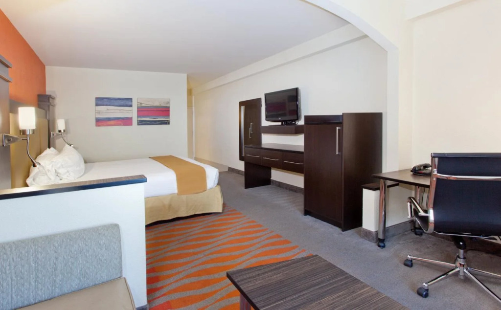 Holiday Inn Express Dalton