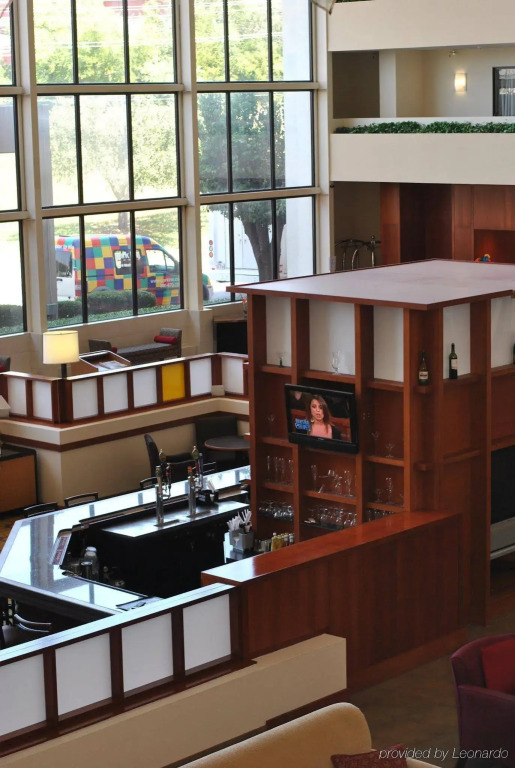 Atrium Hotel and Suites DFW Airport