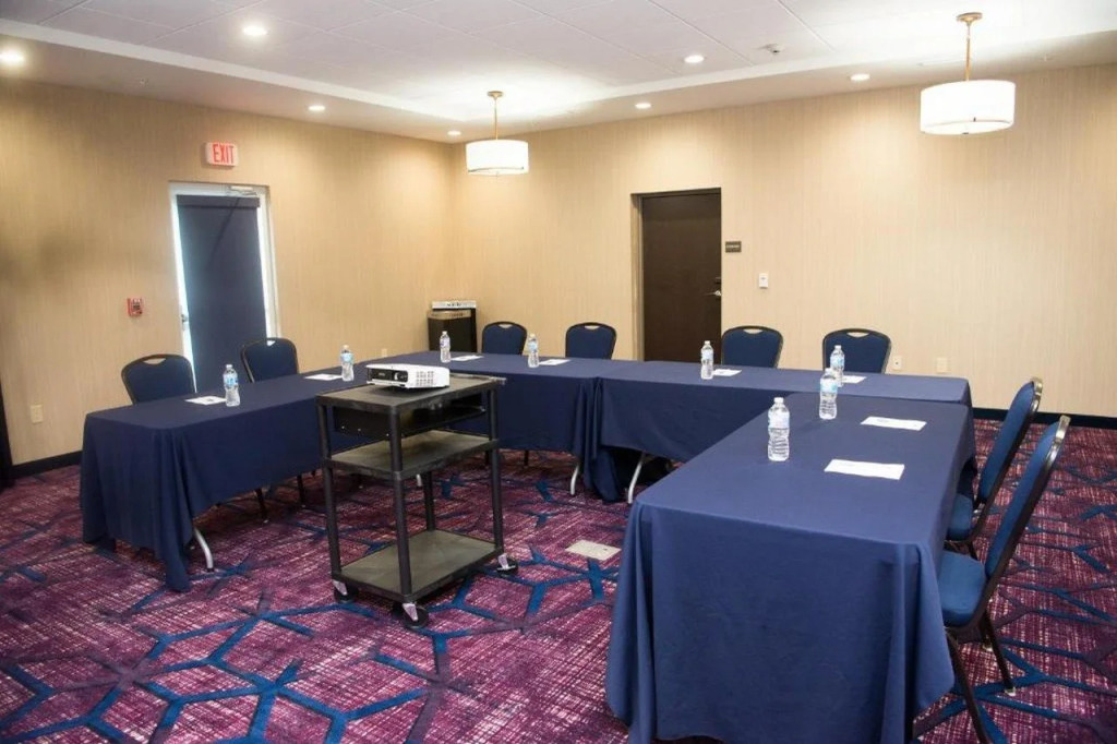 Hampton Inn & Suites Warrington Horsham