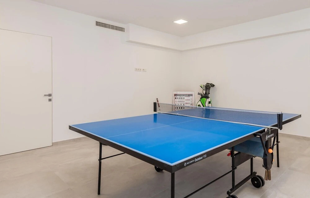 Nice Apartment in Opatija With 4 Bedrooms, Sauna and Heated Swimming Pool