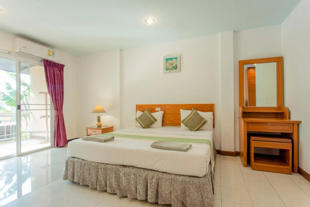 Surin Sunset Hotel - SHA