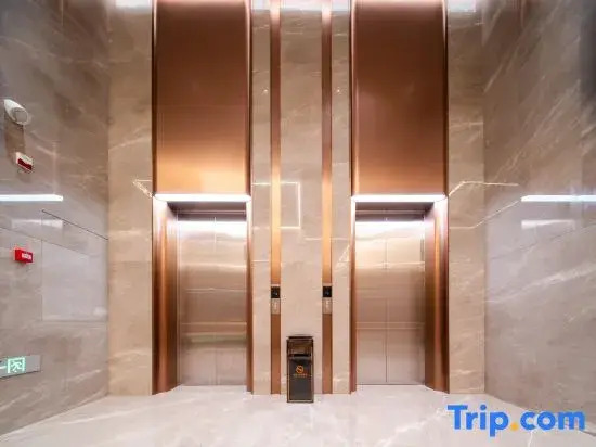 Osca International Hotel (Changping Dongguan East Station Branch)