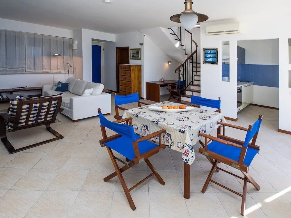 Villa Rosemary