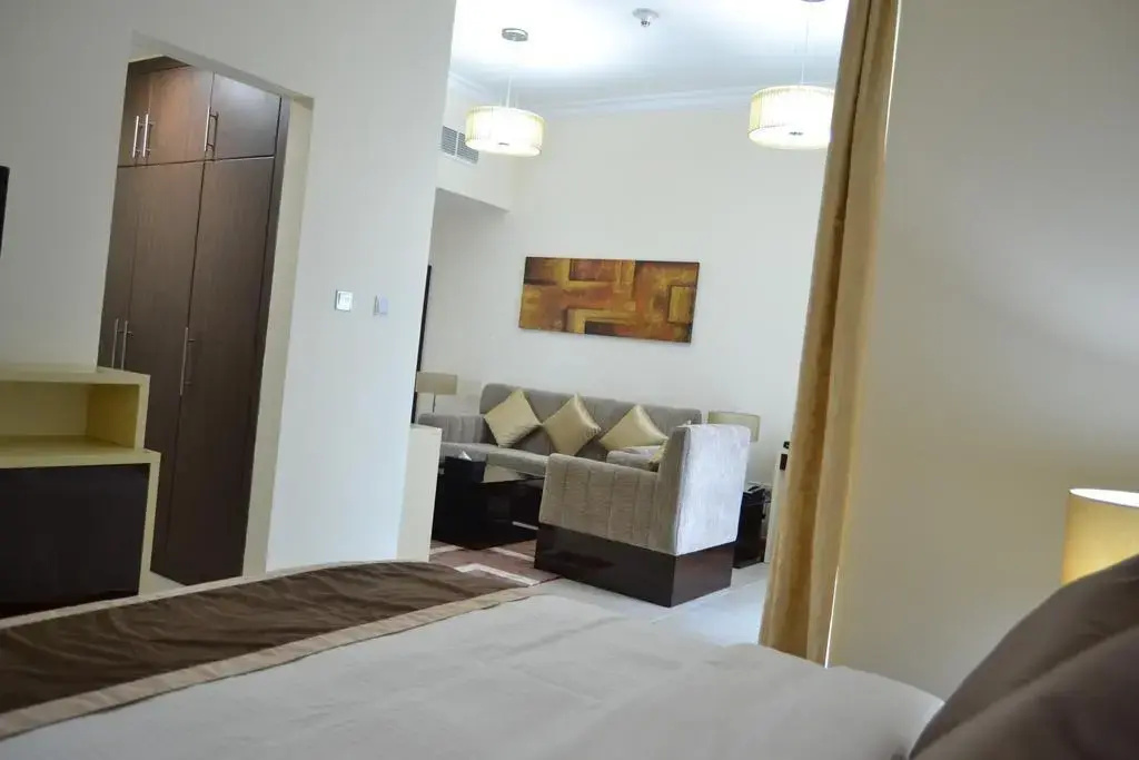 VISTA HOTEL APARTMENTS DELUXE