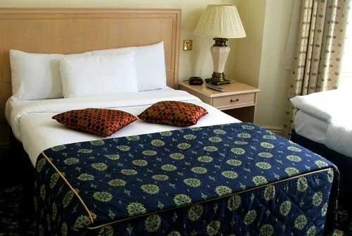 Derby Hotel Kensington