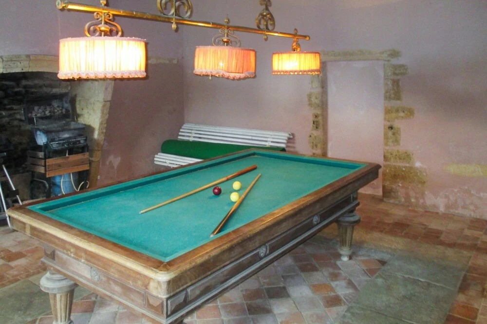 Mansion With 4 Bedrooms in Moussy, With Enclosed Garden