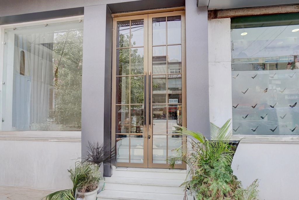 Townhouse Karol Bagh Formerly Hotel Unistar