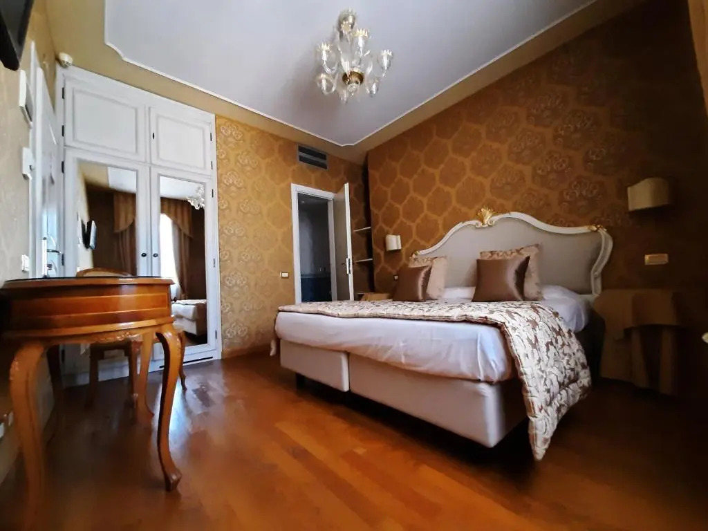 Murano Palace Bed & Breakfast