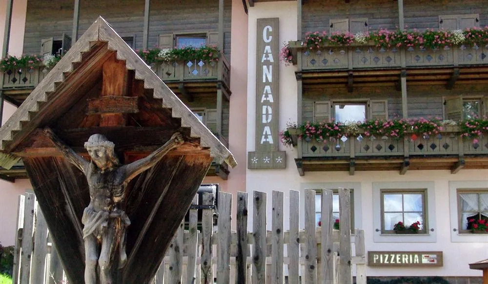 Hotel Canada