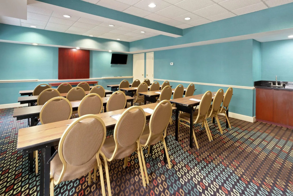 Hampton Inn & Suites Venice Bayside South Sarasota
