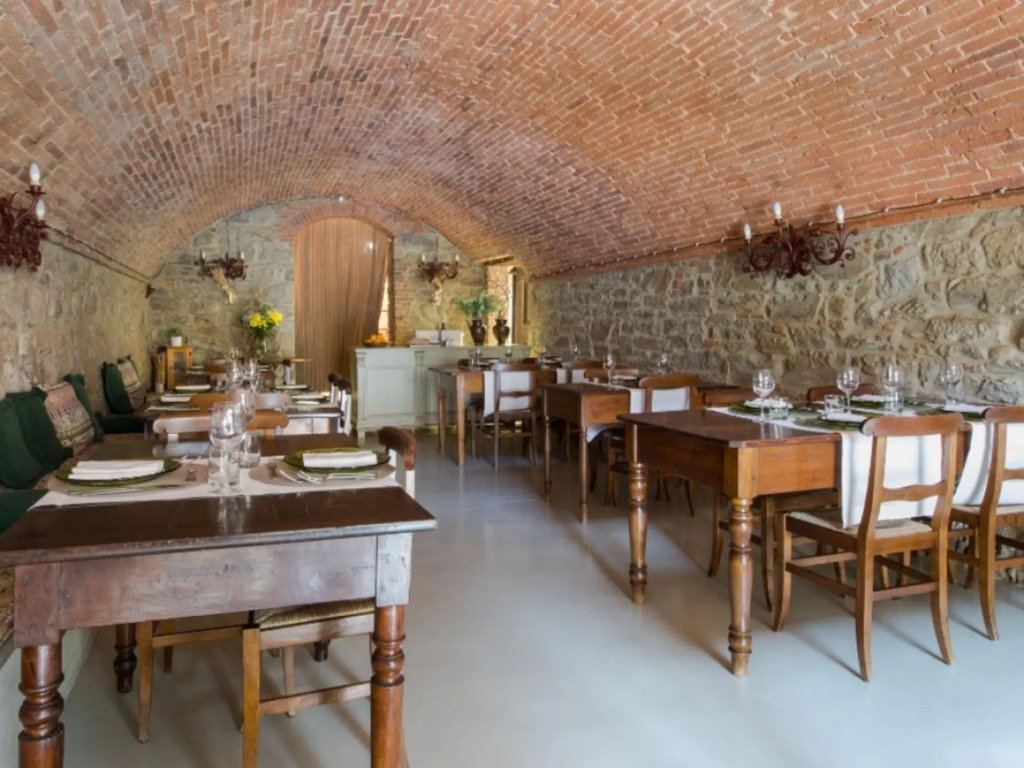Beautiful historic villa in the Chianti region for exclusive use-VILLA BEL MONTE
