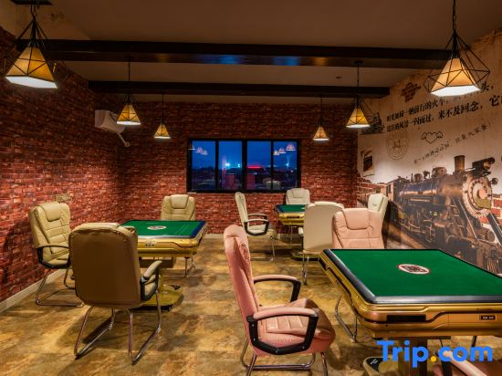 Holiday Inn