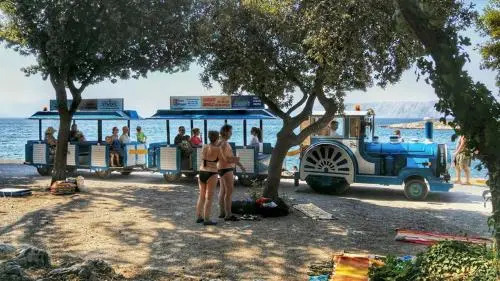 Obiteljski Apartmani Švob Lavanda & Ružmarin sa pogledom na more