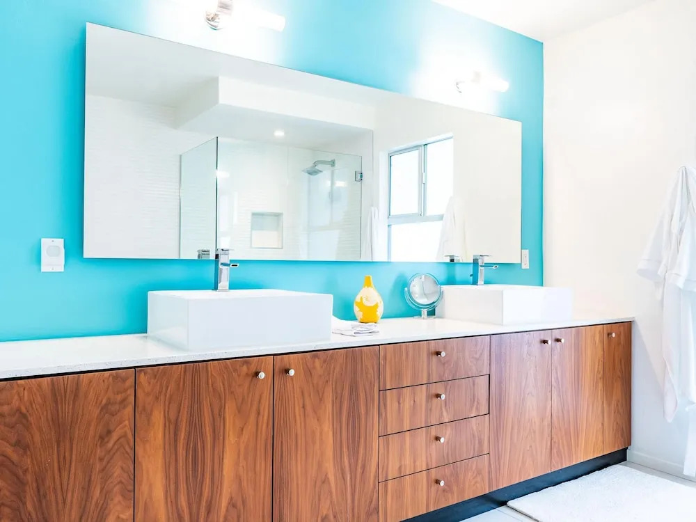 Modern Grand at Deepwell Estates