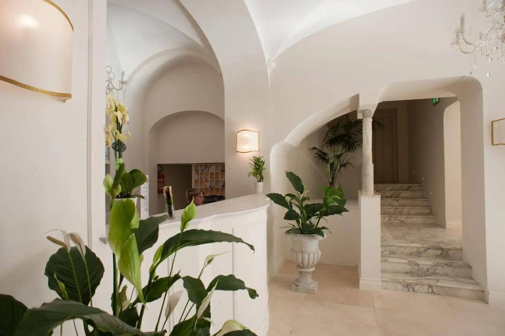 Minori Palace