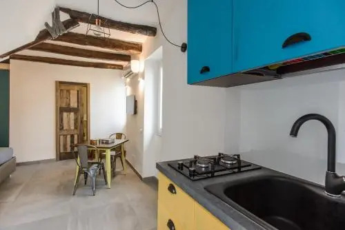 Napoli Suite Toledo 10 by Dimorra