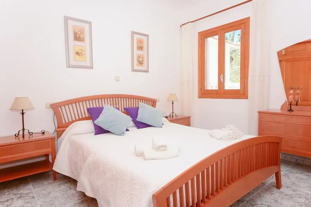Pinya in Alc dia With 3 Bedrooms and 1 Bathrooms