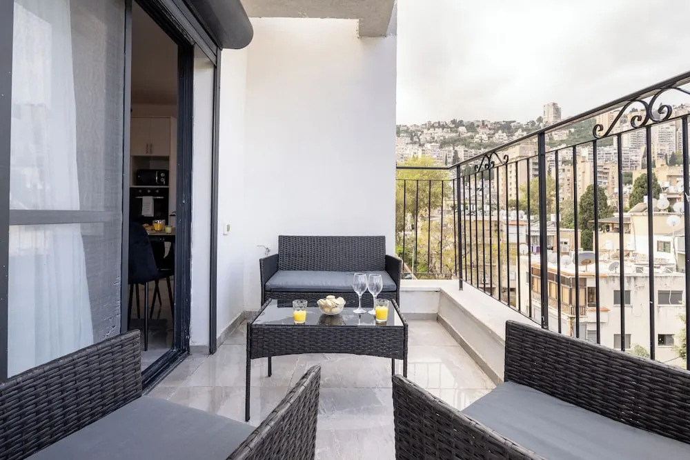 Mamad Stella Maris views Vista apartments by Sea N Rent