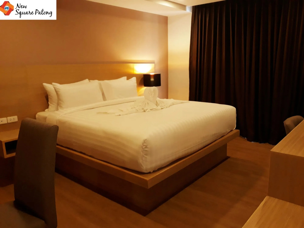 New Square Patong Hotel