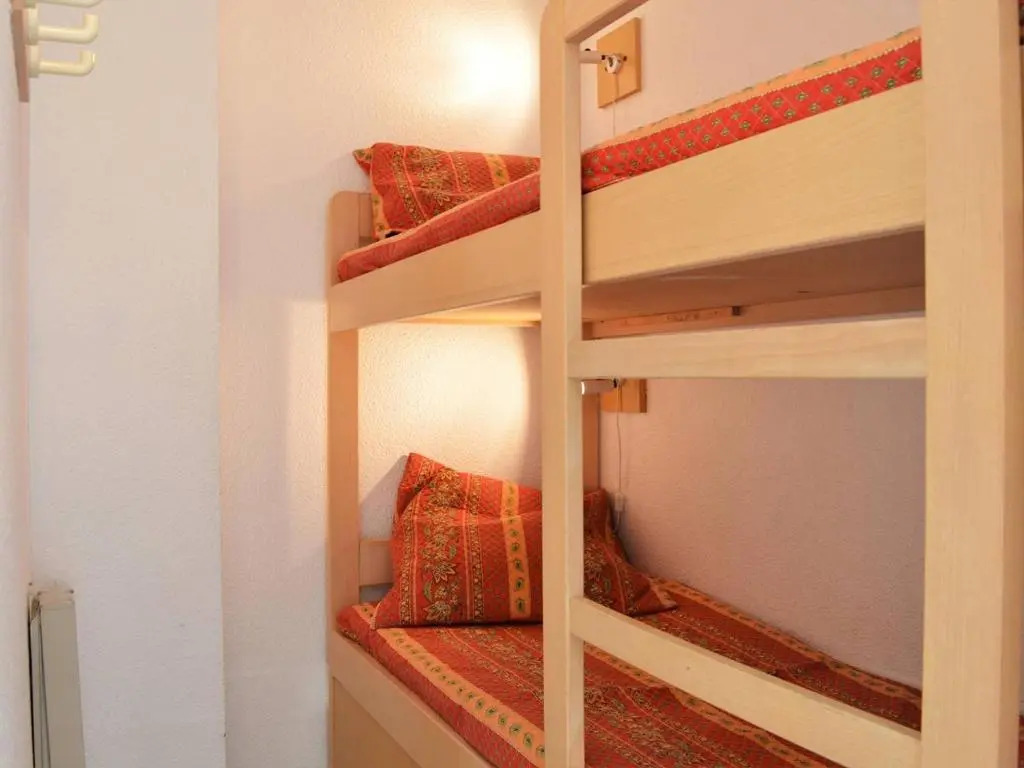 Appartement Le Lavandou, 1 pièce, 4 personnes - FR-1-251-263