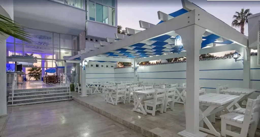Viking Beach Hotel & Spa