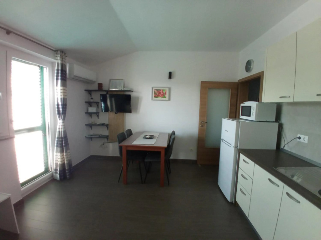 Villa Luce Apartment House