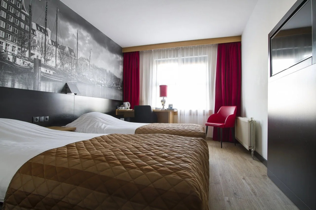 Bastion Hotel Dordrecht Papendrecht