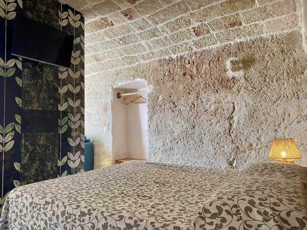 4 people, 1 bathroom, suitable for families, central location, sea view-Casa Luisa