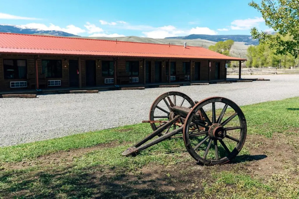 The Longhorn Ranch Resort Lodge & RV Park
