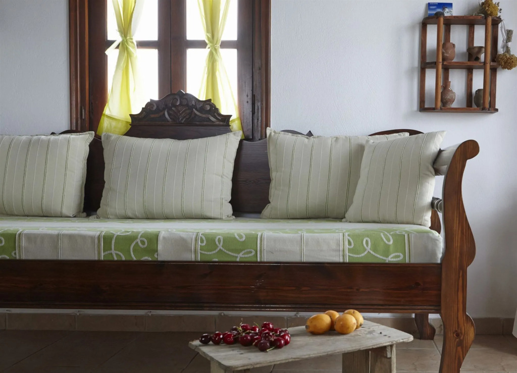 Anna Traditional Apartments