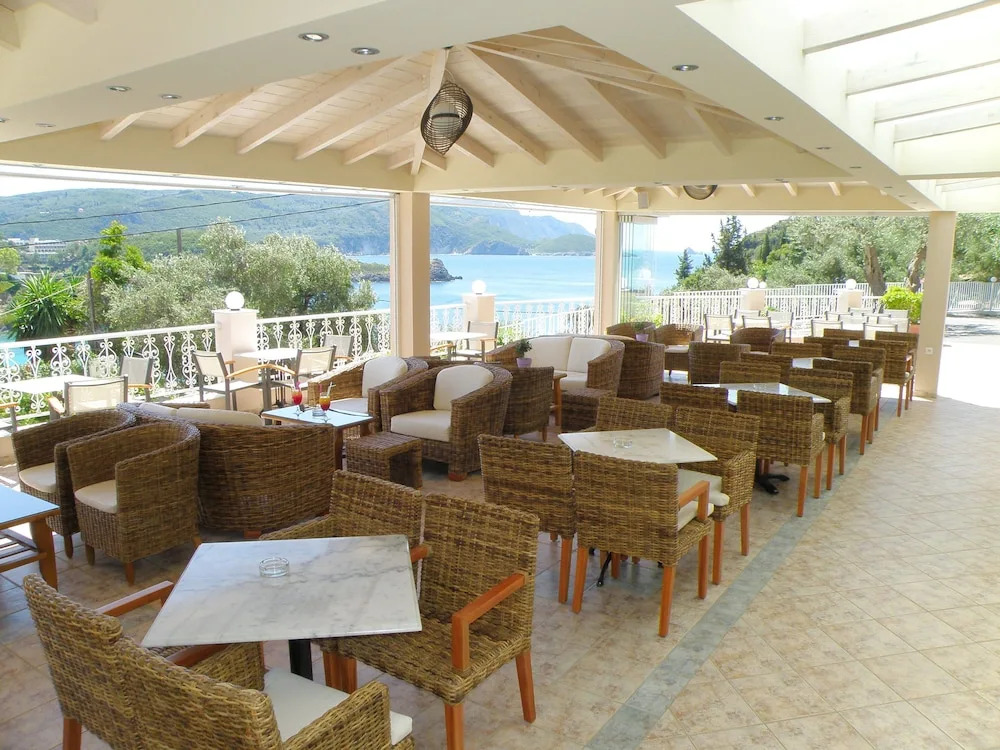 Odysseus Hotel