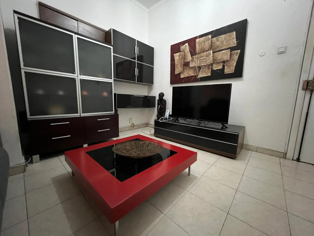 Apartamento África T2 em Zona Comercial de Luanda
