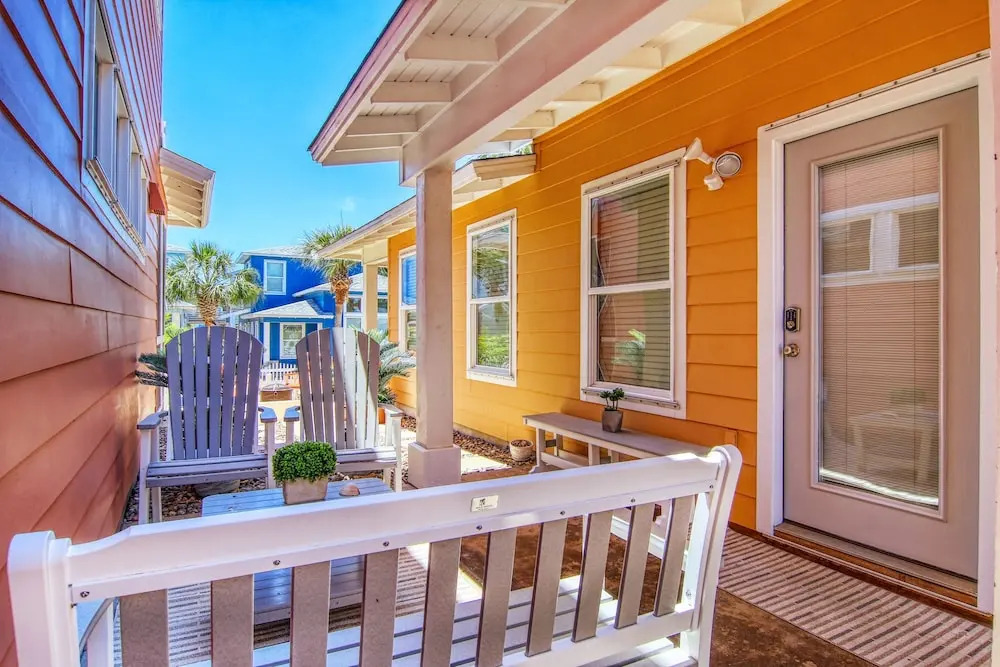 The Friday Life Vw26 5 Bedrooms 4.5 Bathrooms Condo