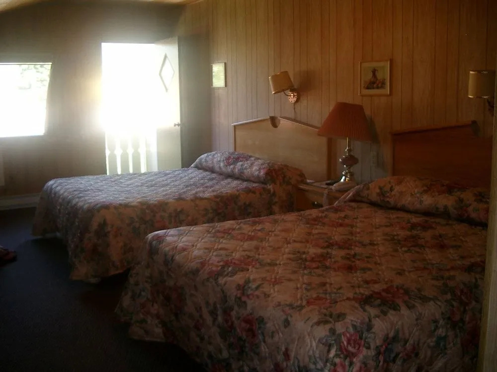 Richca Chalets Resort