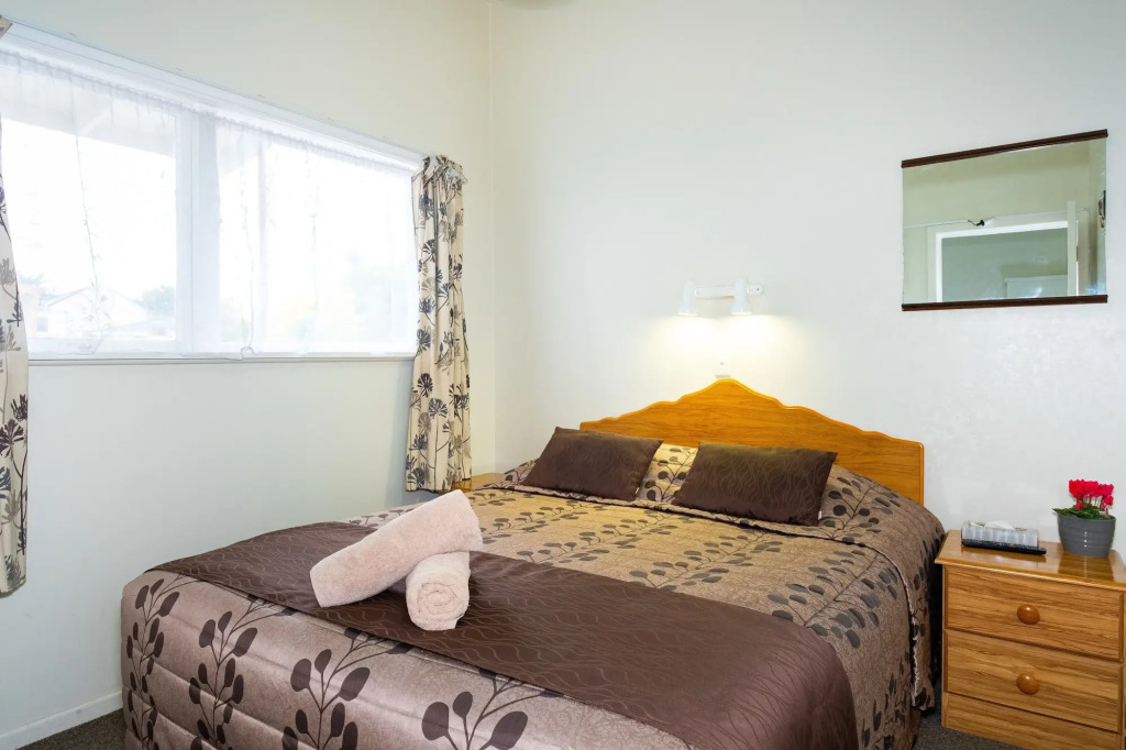 Spanish Lady Motel