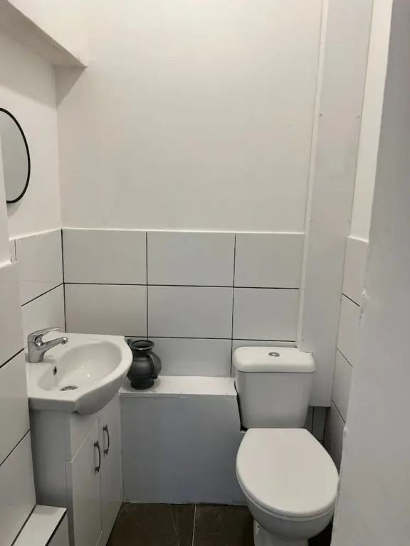 Apartment-sleep6-wifi-family Friendly