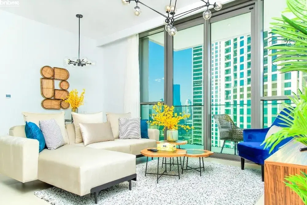 Skyscrapper Connected to DM by Bnbmehomes