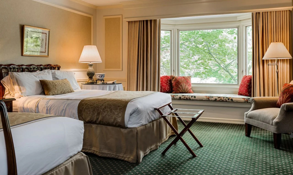 Orchards Hotel