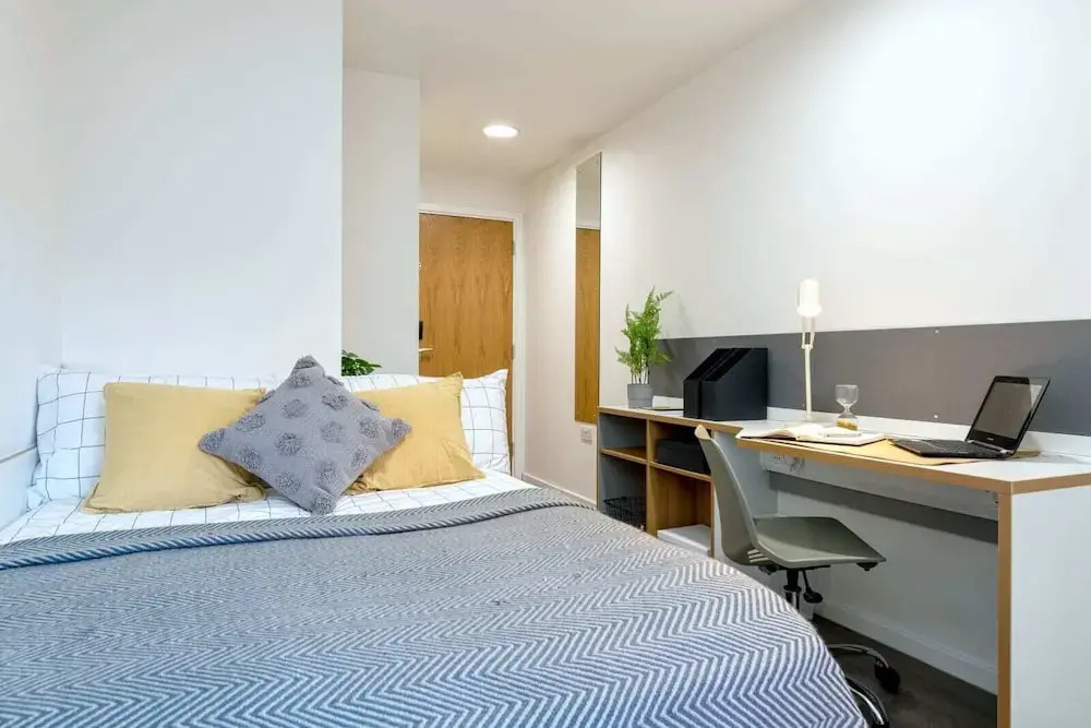 For Students Only Merlin Heights Leicester