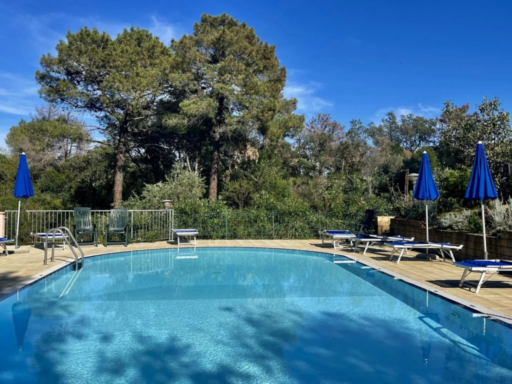 Residence with pool. Three rooms apt. for 5/6 people.-SERAMATTINO D