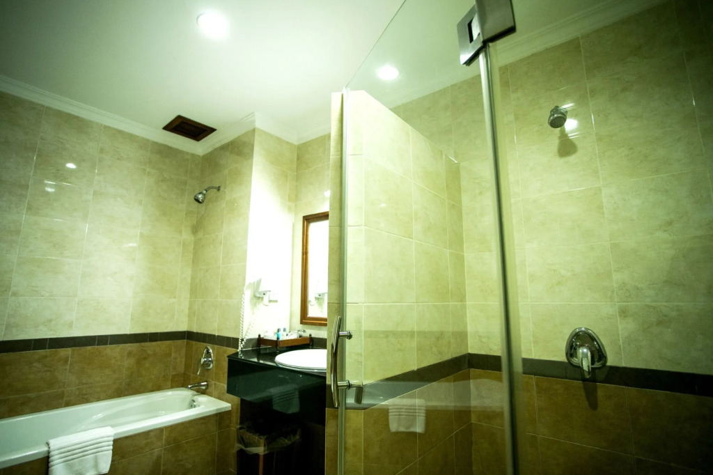 Pacific Hotel & Spa