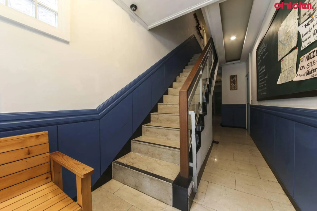 Sinchon Sisters Hostel