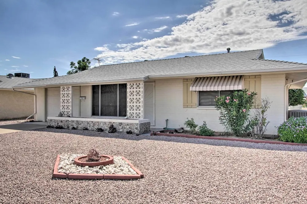 Golf Course & Pool Access: Quaint Sun City Home