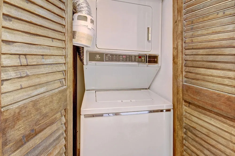 Pet-Friendly Ski in Ski out Condo 30 Second Walk to Lift  - SF204 by RedAwning