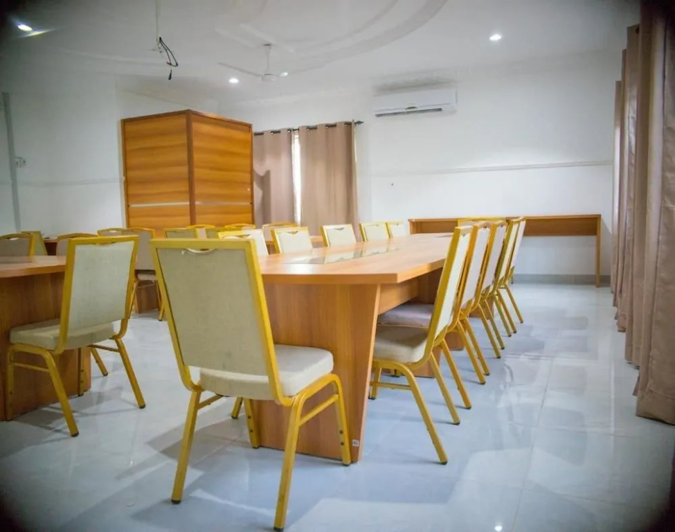 Grace Garden Hotel